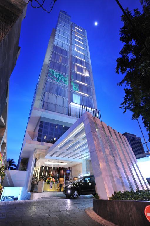 โรงแรมมิดทาวน์ สุราบายา ภายนอก รูปภาพ