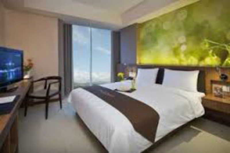 โรงแรมมิดทาวน์ สุราบายา ภายนอก รูปภาพ