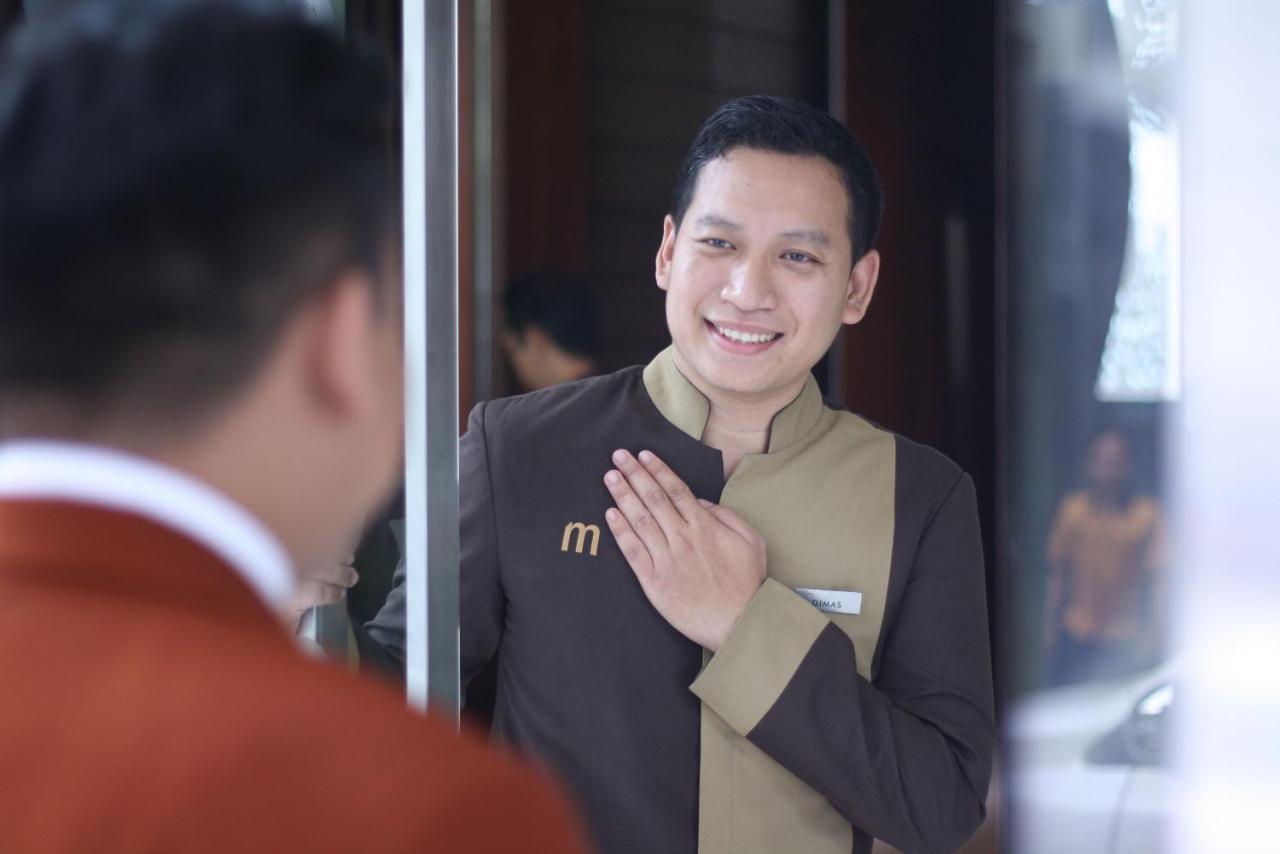 โรงแรมมิดทาวน์ สุราบายา ภายนอก รูปภาพ